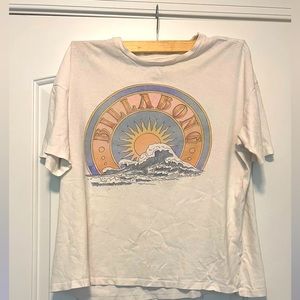 Billabong “Solstice in Summer” Graphic T shirt, Women Small